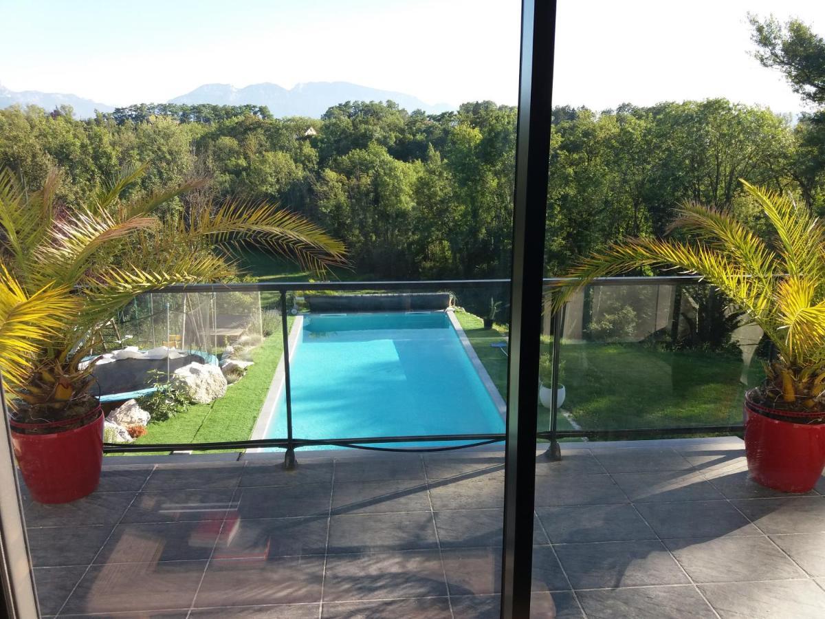 Chambres, Cuisine, Piscine, Spa, Billards, Airhockey, Nature Fillinges Eksteriør bilde